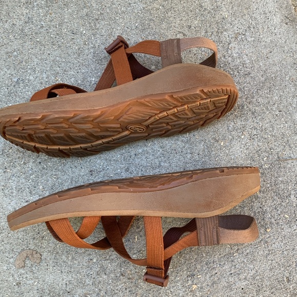 Chaco Men’s Monochromatic Z/Cloud 2 Sandal - Picture 9 of 16